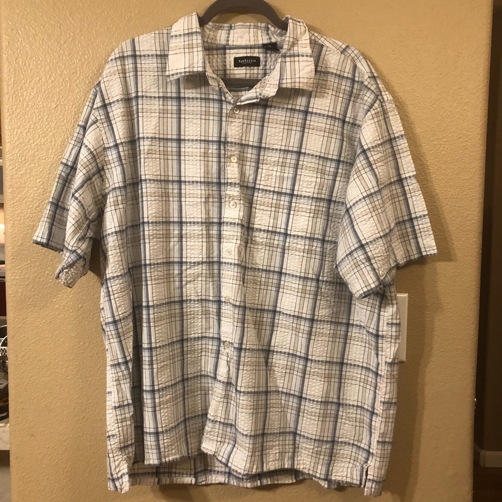Men’s dress shirt